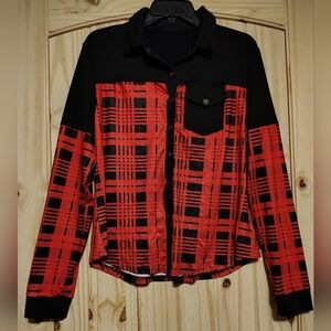 NWOT SHEIN Women's Red and Black Plaid Button-Up Shirt